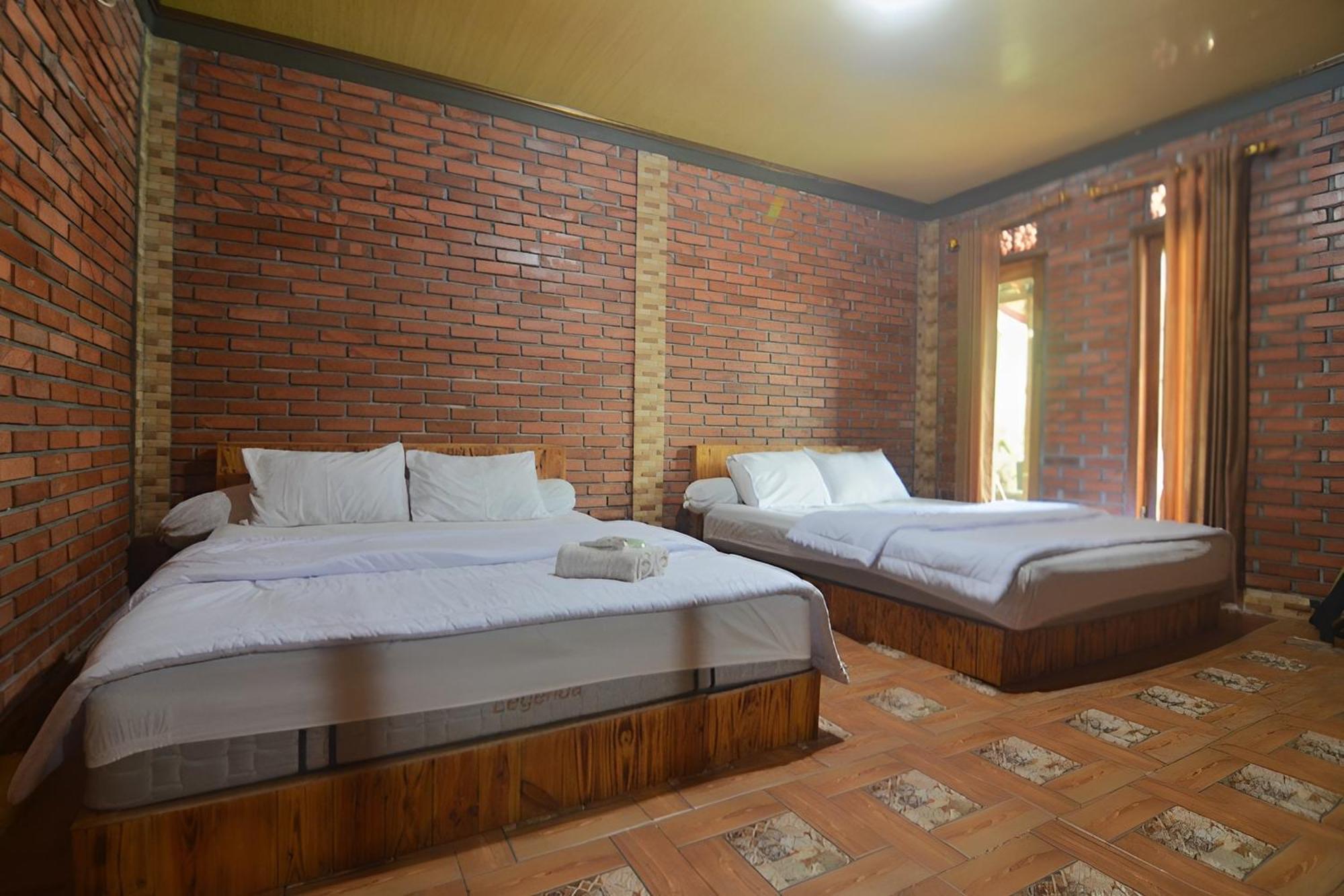 Villa Kopiori يوغياكارتا المظهر الخارجي الصورة
